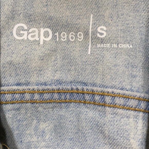 Gap vest jacket - Picture 2 of 3